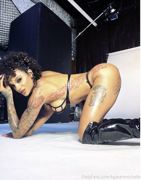 iitsleahtho pornstar beautiful images