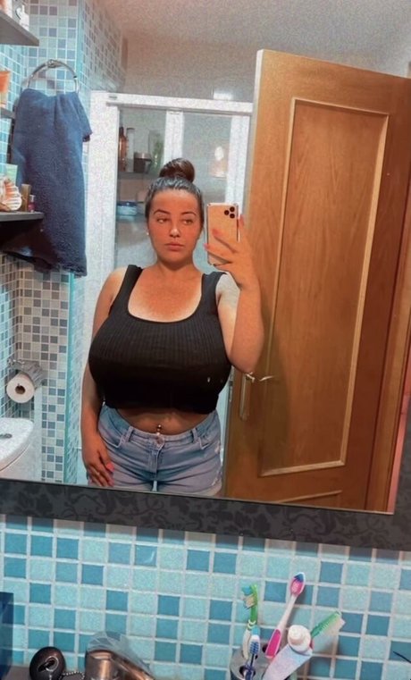 busty mom onlyfans beautiful nude images