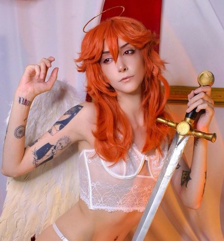 petite slut onlyfans exclusive image