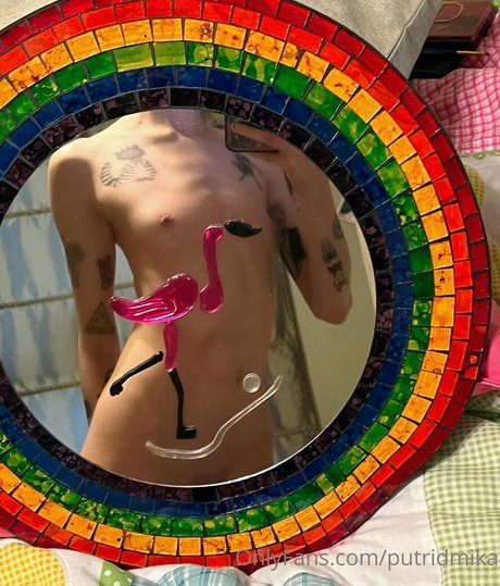 asian brunette onlyfans erotic photos