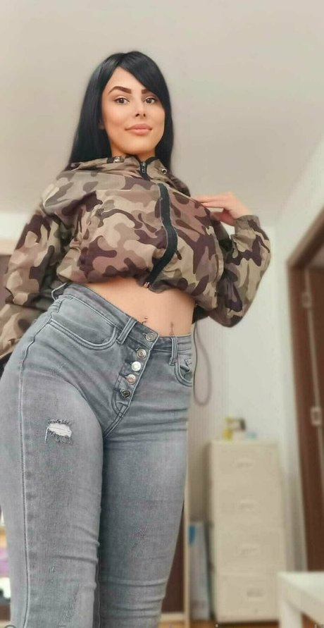 sonia monella20 hot star photo