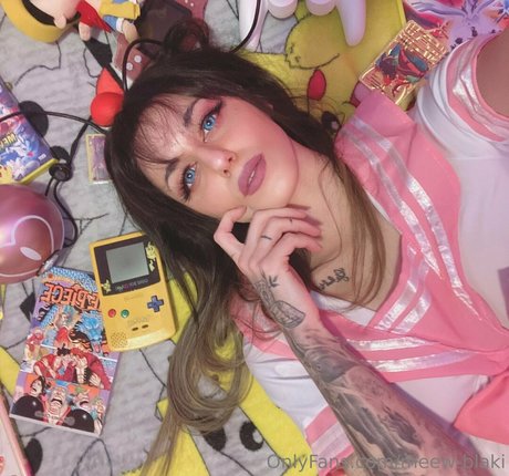 asian threesome onlyfans hot nude photos