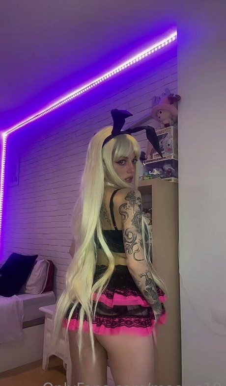 meewc18 free star photo