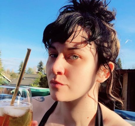 Holly Conrad naked actress gallery