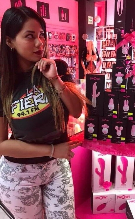 Itcel Macias beautiful pornstar galleries