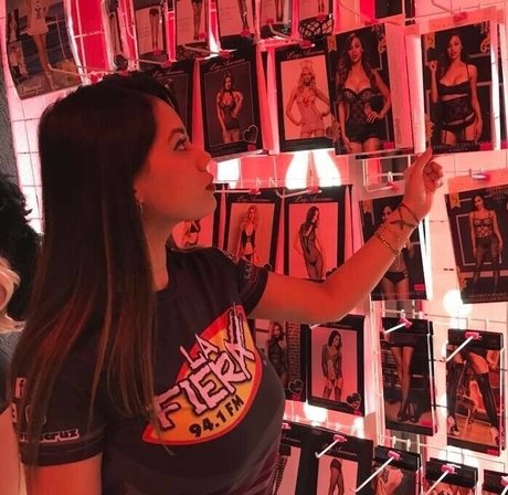 Itcel Macias pornstar nudes image