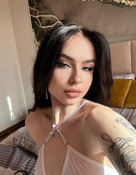 selena girl naked pornstar archive