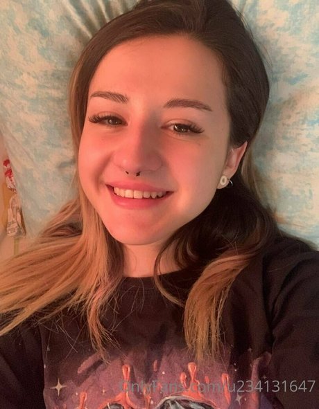 katsumi coe model adult picture