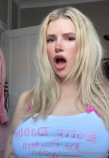 dark nipples onlyfans beautiful xxx image