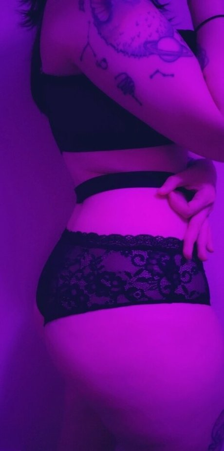 Knives pornstar nude images