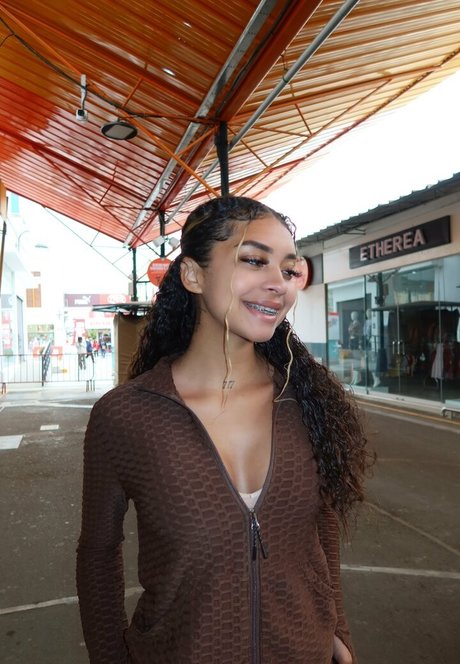 Hannahmarieroyal pornstar sex archive