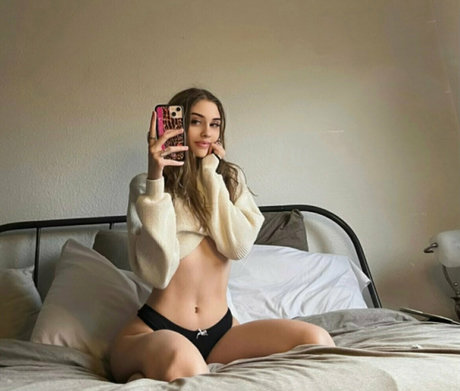 meganmiller5 star sexy galleries