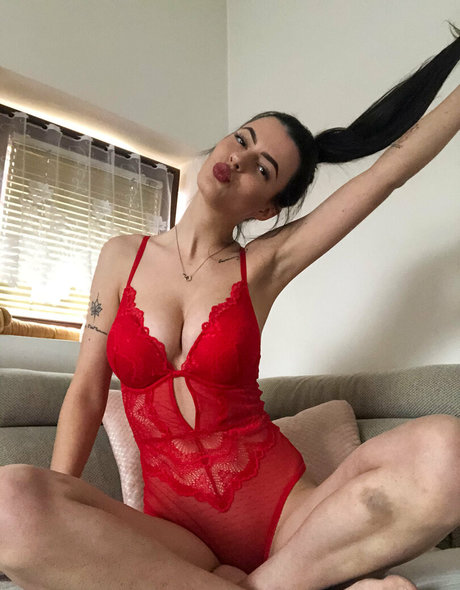 cute asian onlyfans nudes images