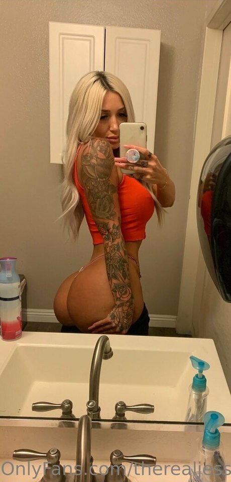 popular trans onlyfans naked photo