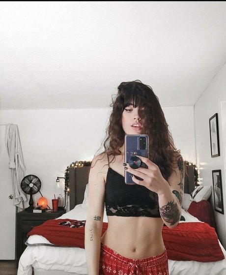 bundaddy model high quality pic