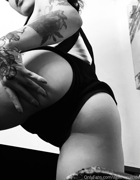 blvckchxrry star hd picture