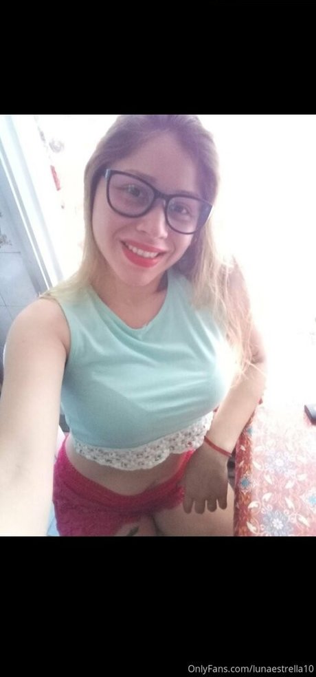 lunaestrella10 erotic model images