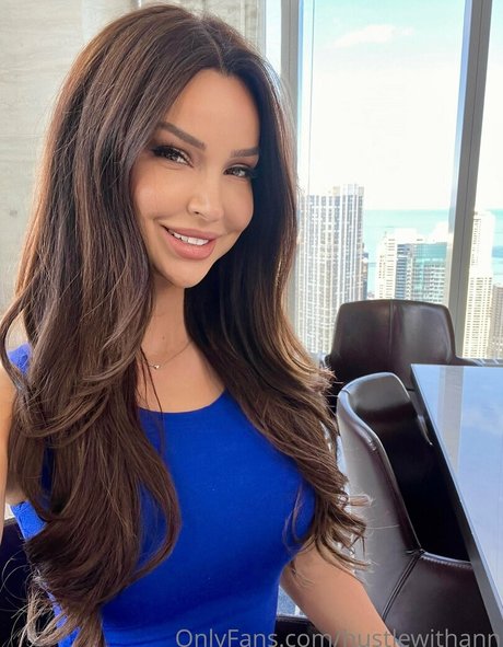 HustlewithAnn pornstar free pics