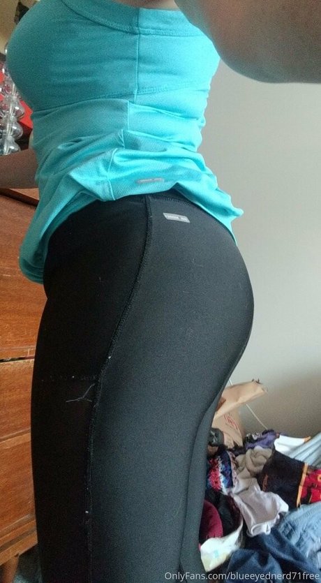 blueeyednerd71free model naked photos