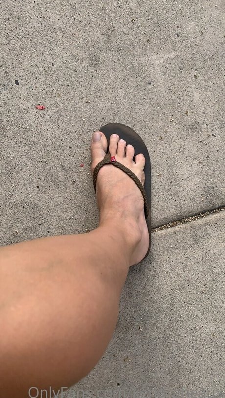 busty redhead onlyfans nudes pics