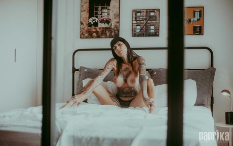 curvy shemale onlyfans hd images