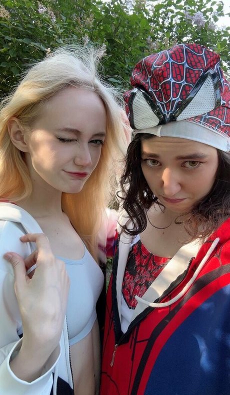 shemale outdoor onlyfans beautiful xxx pic