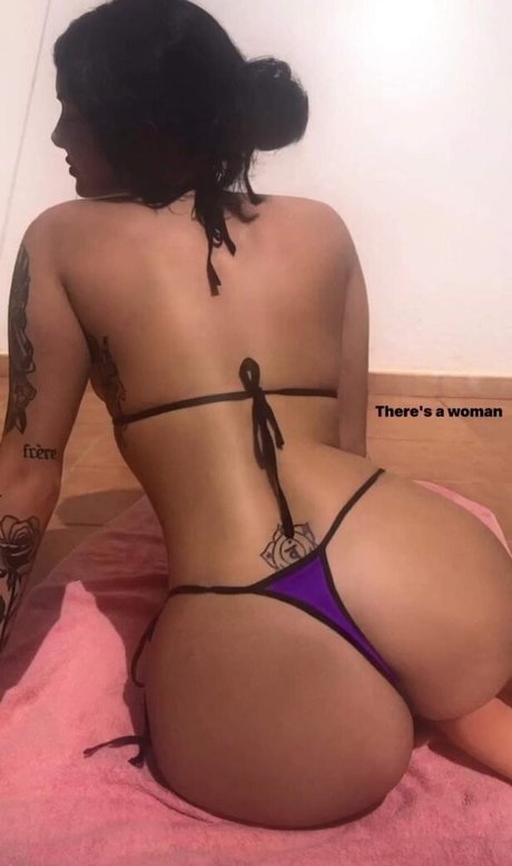 Paula Benitez xxx star pics