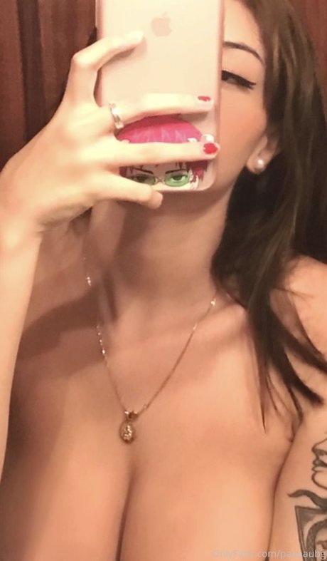 Paula Benitez pretty star gallery