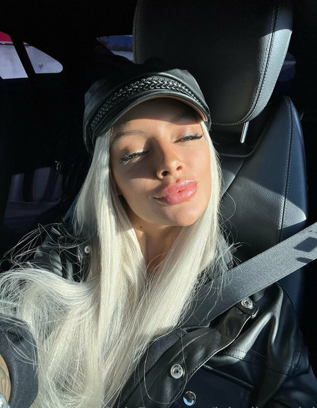 lolaellemodel model best pic