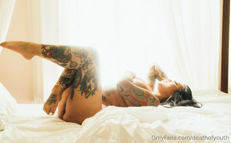 deathofyouth hot model photo