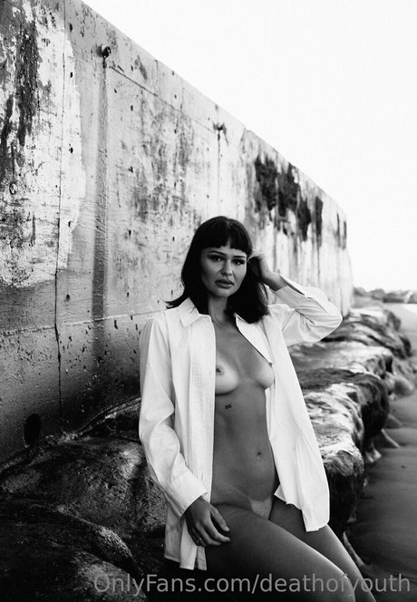 deathofyouth Best Profile Photo