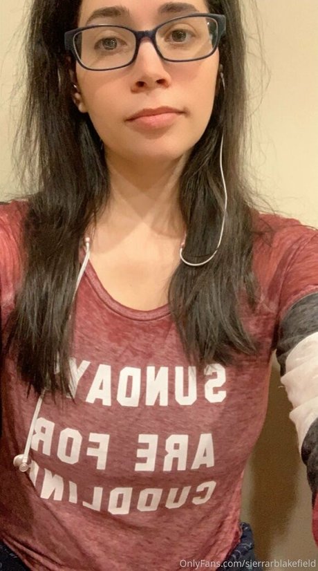 sierrarblakefield pornstar adult pic