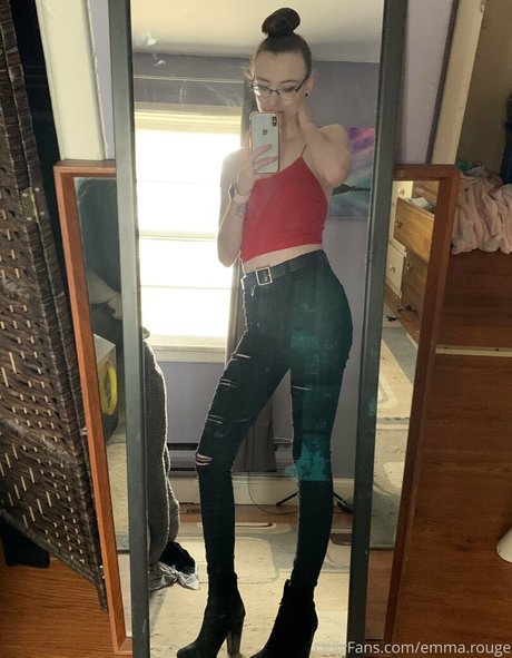 Emma Rouge erotic pornstar picture