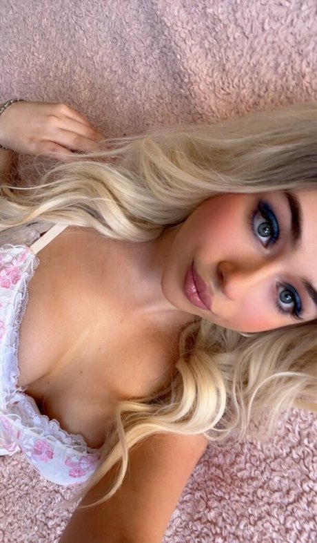 blonde famous onlyfans hot picture