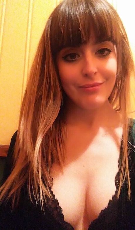 Pettans sexy model photo