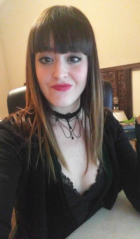 Pettans exclusive star galleries