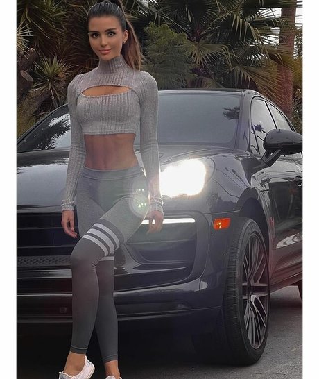 asian influencer onlyfans nude picture