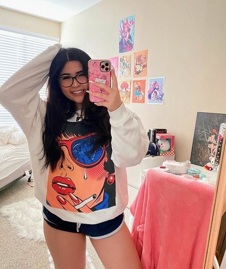 yourprincesslol pornographic star gallery