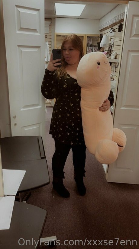 blowjob brunette onlyfans pornographic images