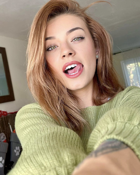 flexible onlyfans sexy photos