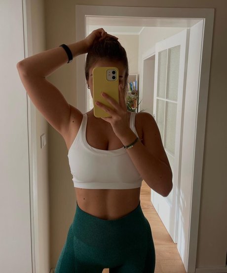 Paula Doeringer Best Profile Photo