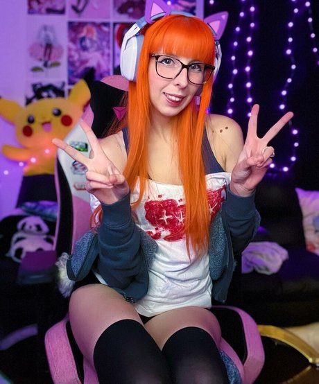 loosh cos pornstar nudes archive