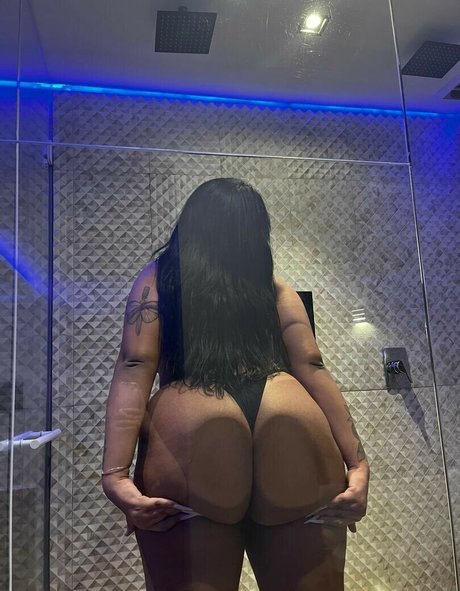 MandyLia exclusive pornstar pics