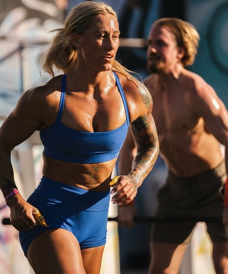 Danielle Brandon pornstar hd galleries