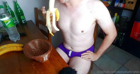 bellystuffingfan beautiful actress image