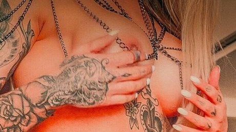 chubby teen onlyfans sexy naked pics