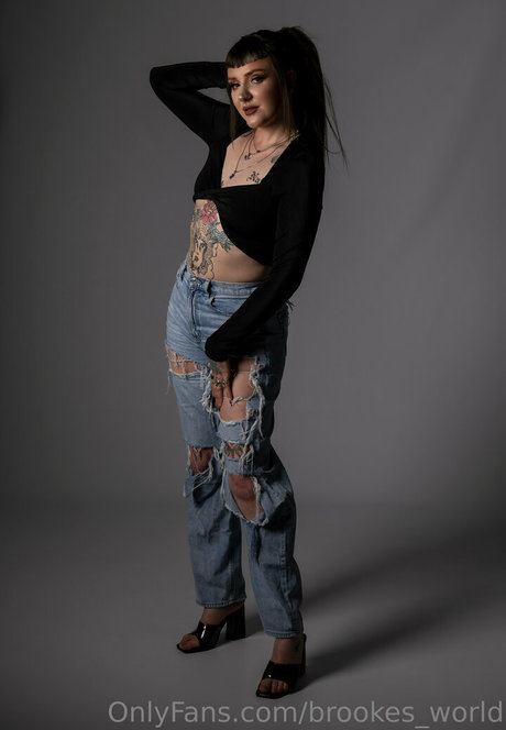 brookes world nice actress pictures