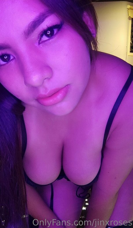 jinxroses model pictures