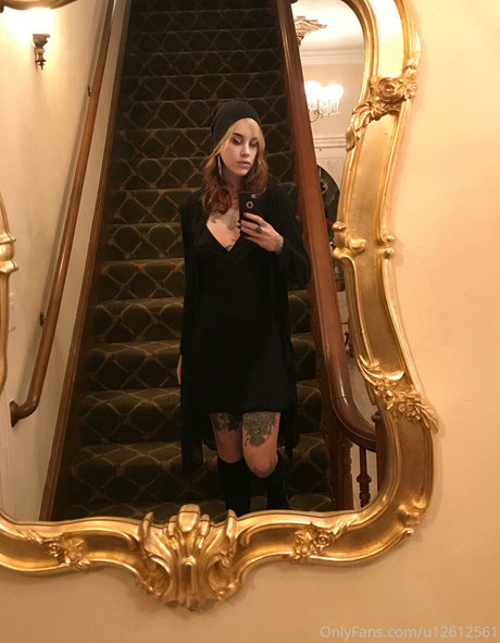 bathroom fuck onlyfans naked archive