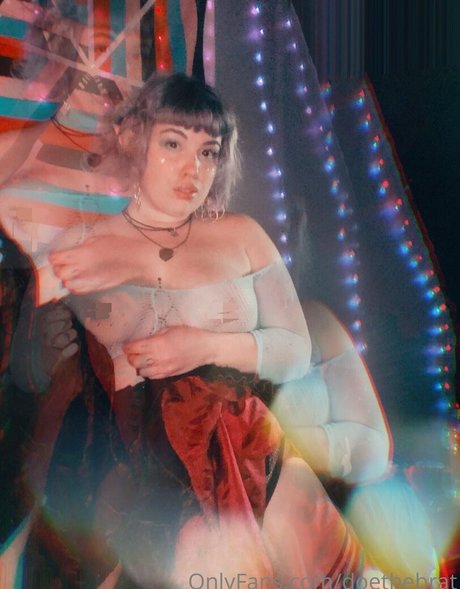 doethebrat pornstar sexy pics